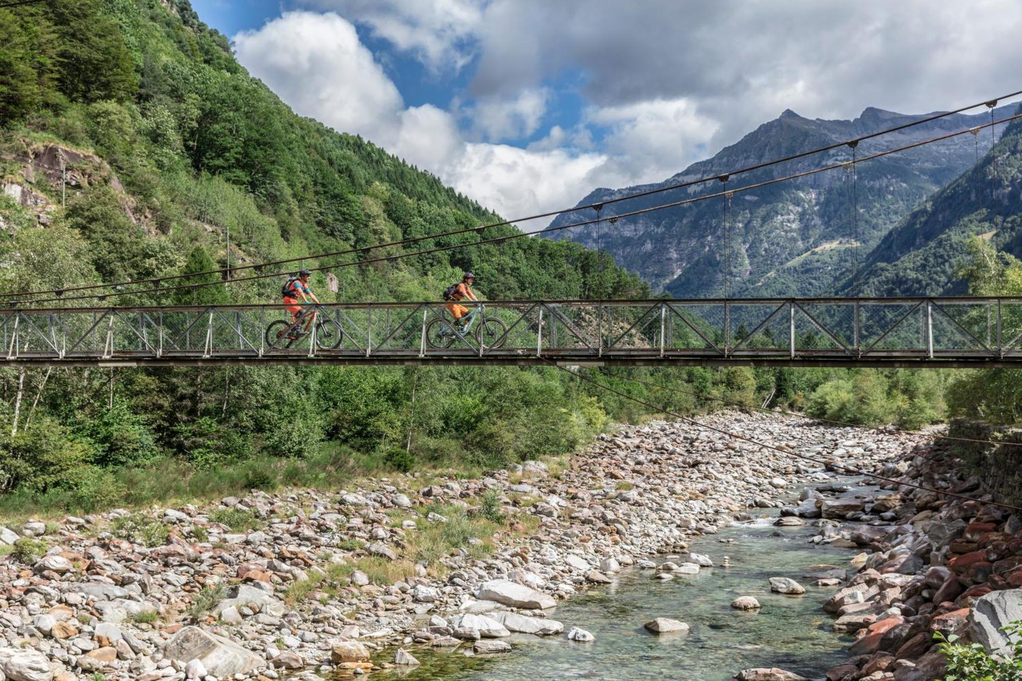 Hotel Pizzo Vogorno Екстер'єр фото
